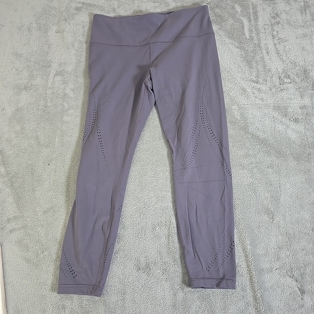 Athleta Leggings Womens Medium Petite Violet Dusk‎ Elation Lasercut Tight